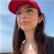 Supportive Biology tutor helping students build confidence, master key topics, and improve grades through clear, tailored teaching